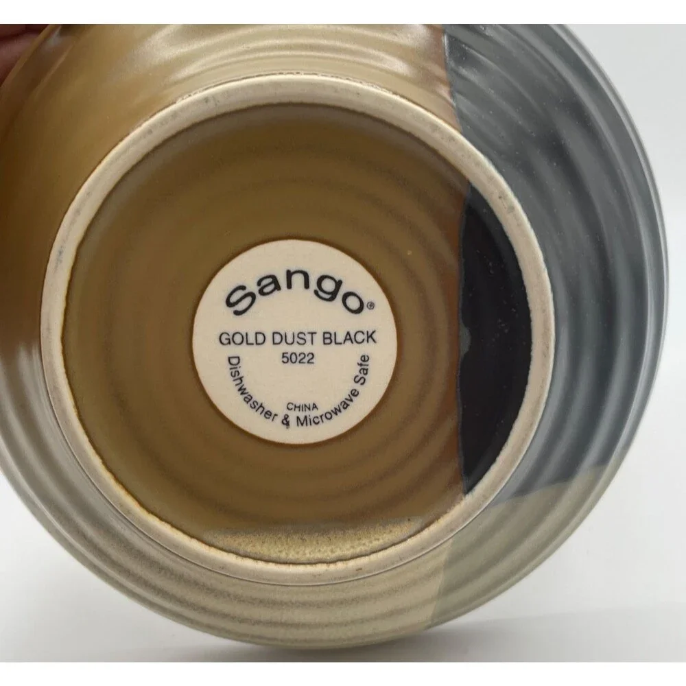 Sango Gold Dust Black 7.5” Cereal Soup Pasta Bowl #5022 Retired
